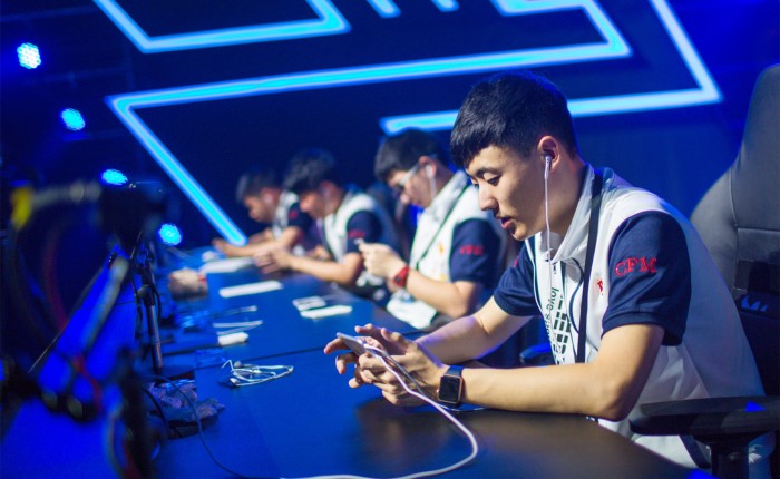 为赫伊森支 为赫伊森支