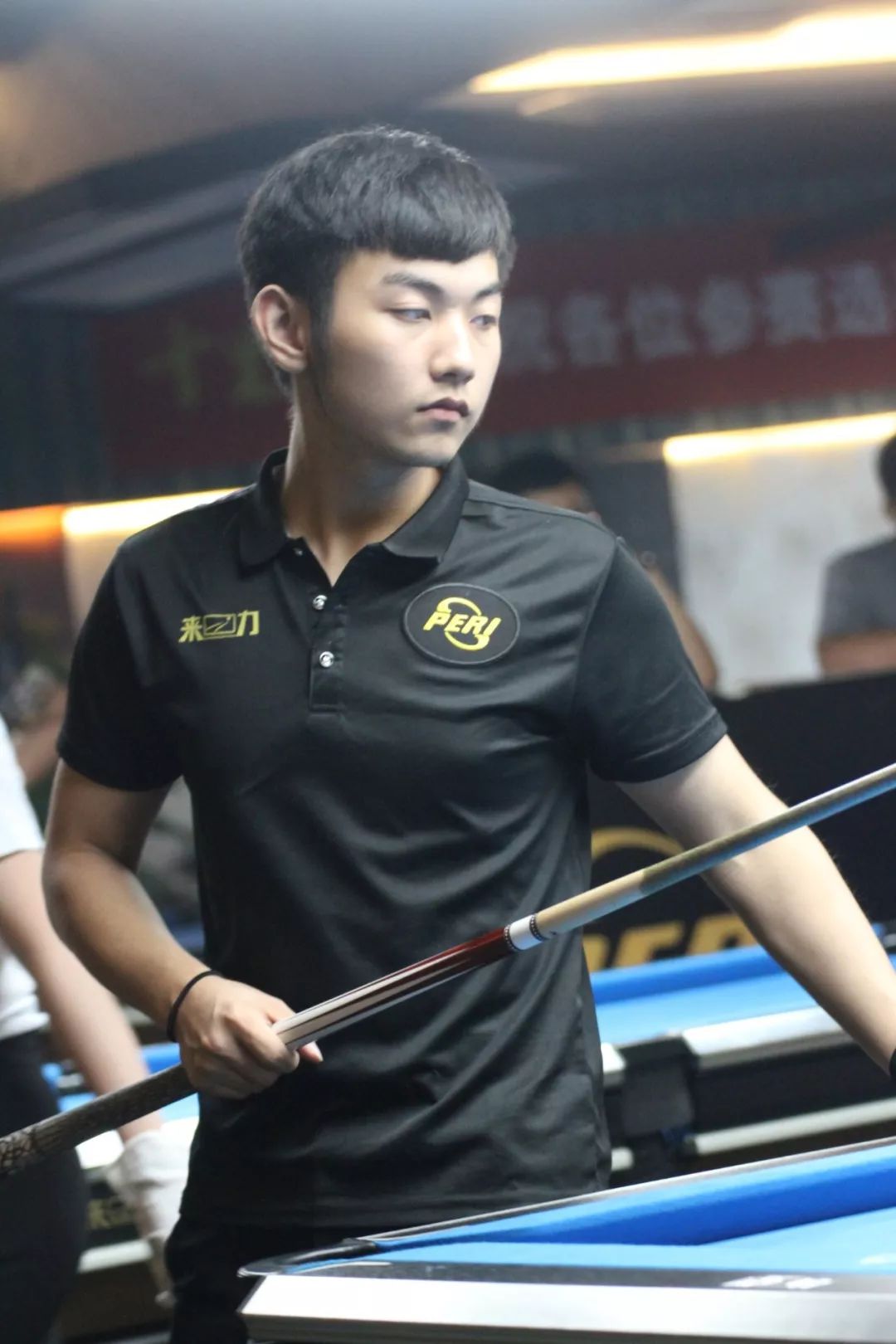 一名来自南 一名来自南