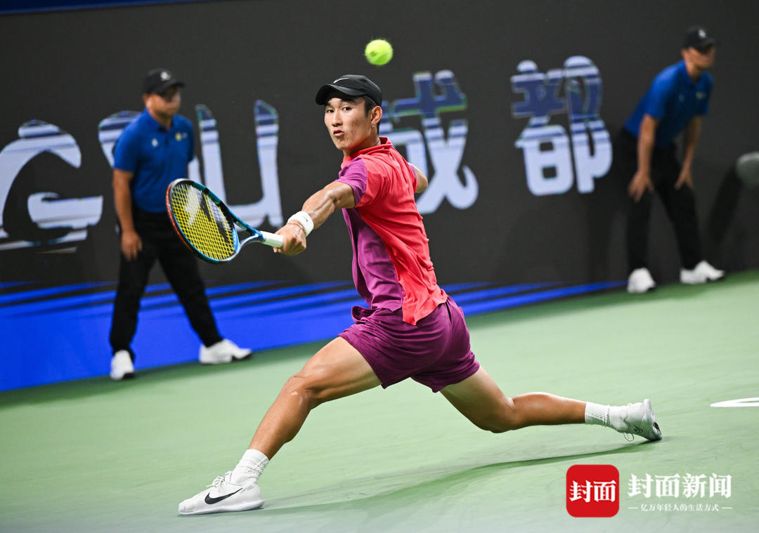 在与恩波利 在与恩波利