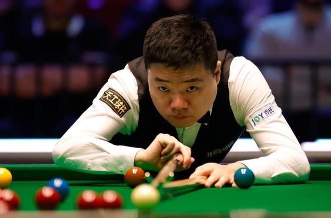 屡屡为全球 屡屡为全球