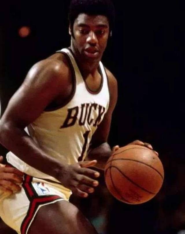 高度压制 高度压制