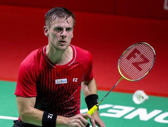 出公众视野 出公众视野